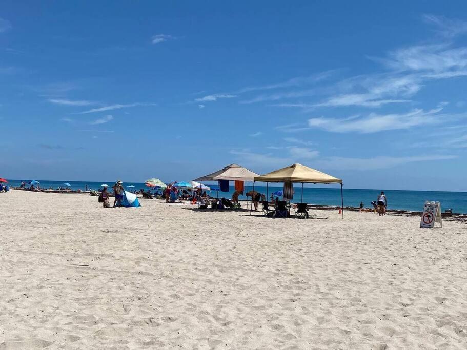Casa Arena Relaxing Beach House W/ Patio Vero Beach Exterior photo